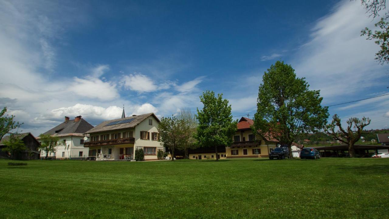 Gaestehaus Dobernig Sankt Niklas an der Drau Exterior foto